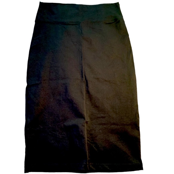 Black pencil skirt - Picture 1 of 1